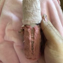 Fenty beauty gloss holder