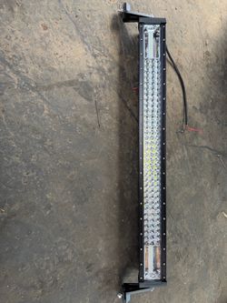 31 inch 7D 324W Tri Row SUV offroad car led light bar