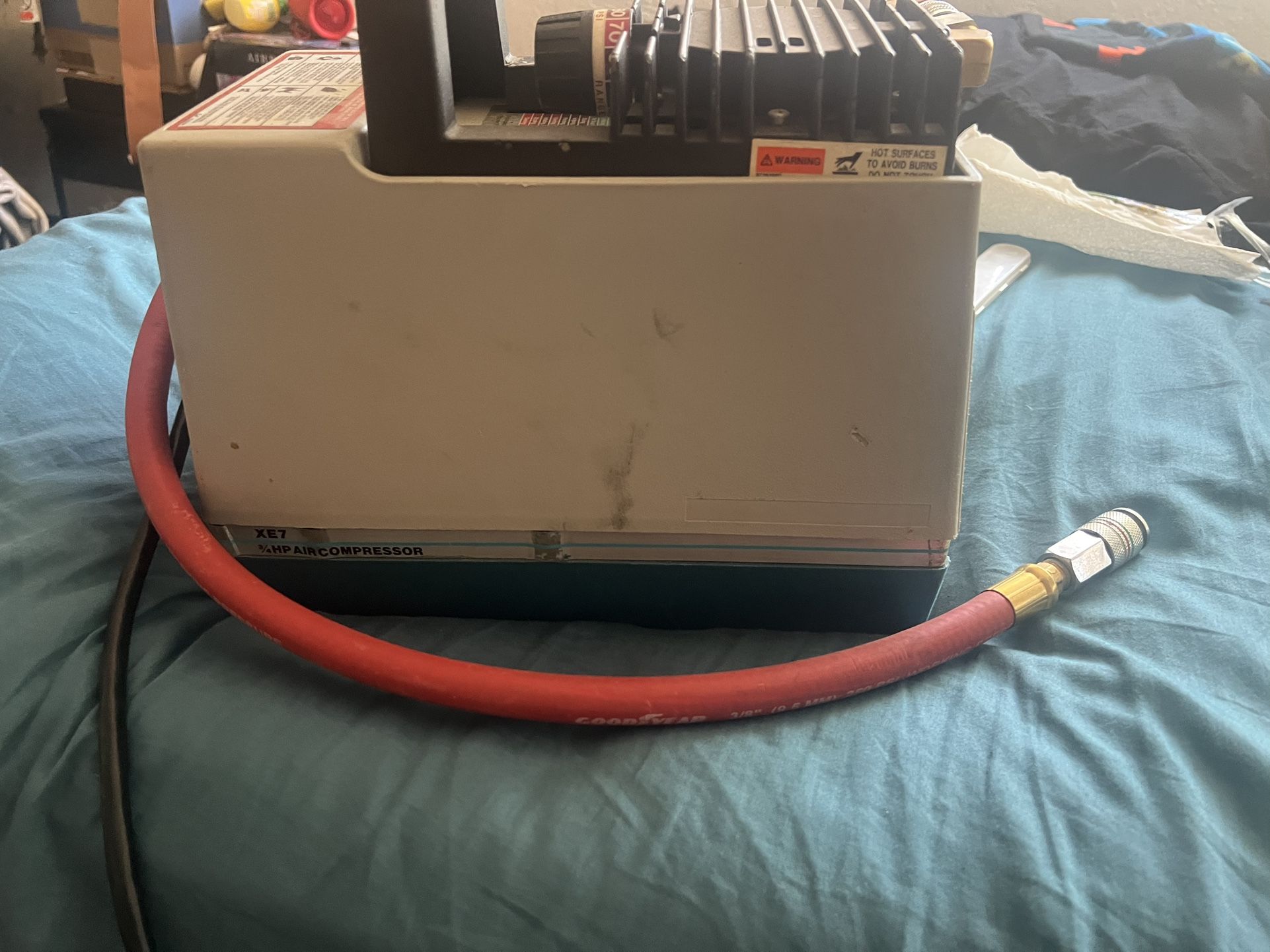 Air Compressor 