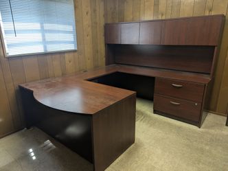 Cherry executive desk with return, credenza & hutch