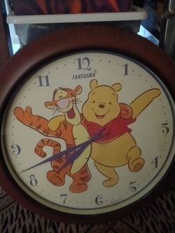 Vintage 90s Disney Winnie the Pooh and Tigger 24-Inch Wall Clock by Fantasma