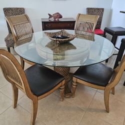 Round Dining Table With 4 Chairs