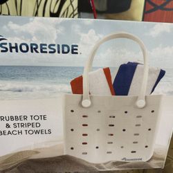 Rubber Tote With Beach Towel