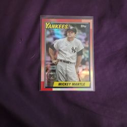 Mickey Mantle (Red Foil) Topps Update Series 