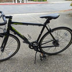 Bike Clearance Schwinn Phocus 1600 Men's Road Bike Schwinn