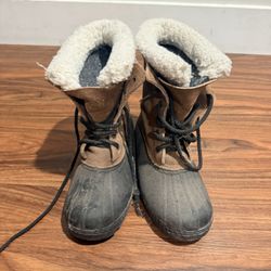 Kids Snow Boots Size 5