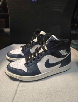 Air Jordan Mid