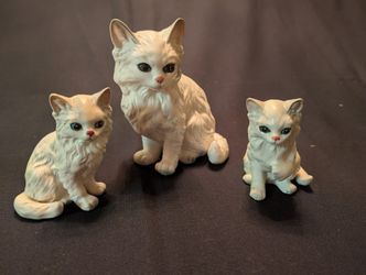 Vintage Set Of 3 Lefton white Persian Cat Figurines, Vintage, Adorable 