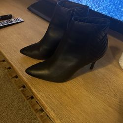 Black Heel Boots 