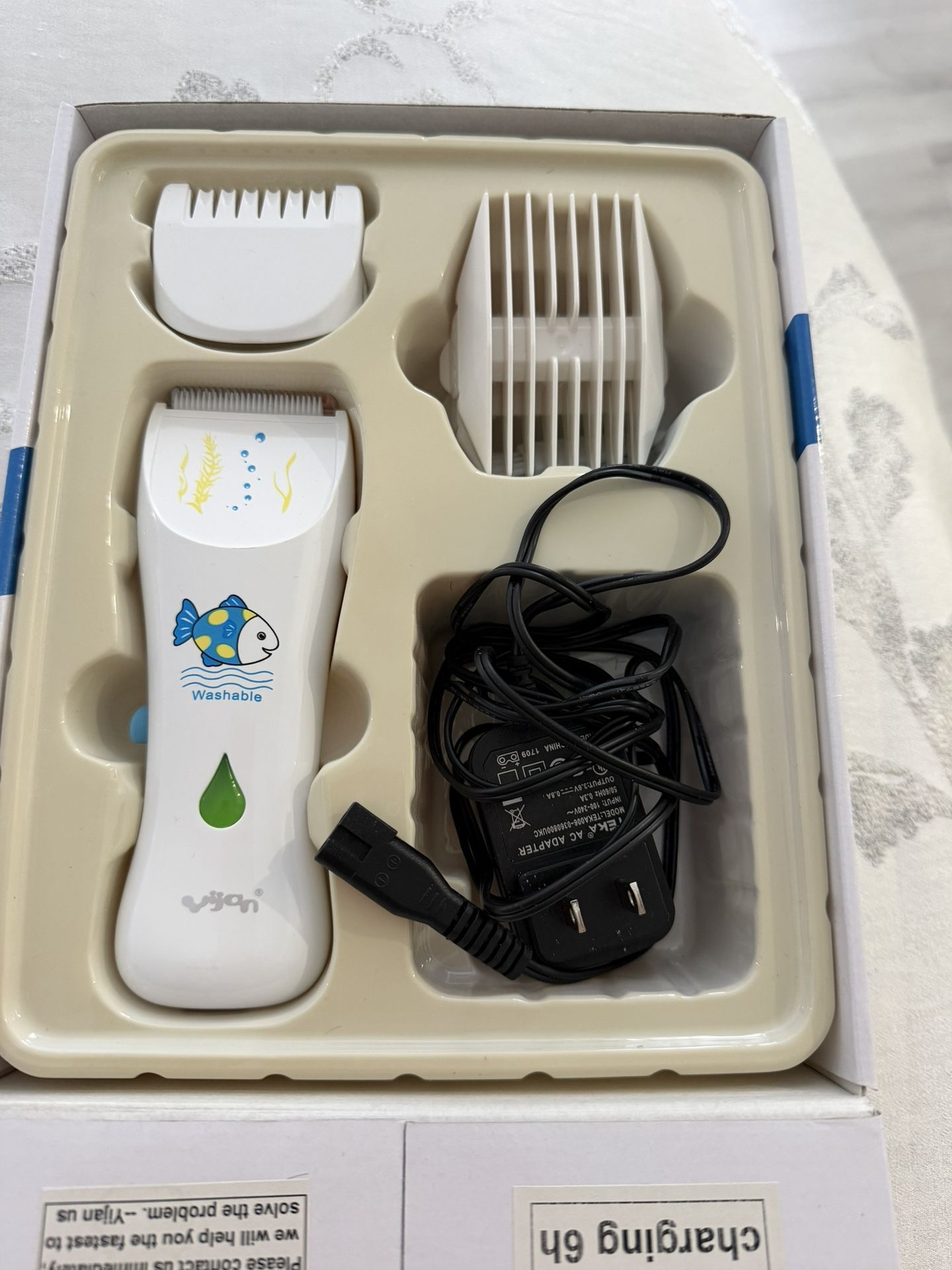 Kids waterproof hair clipper