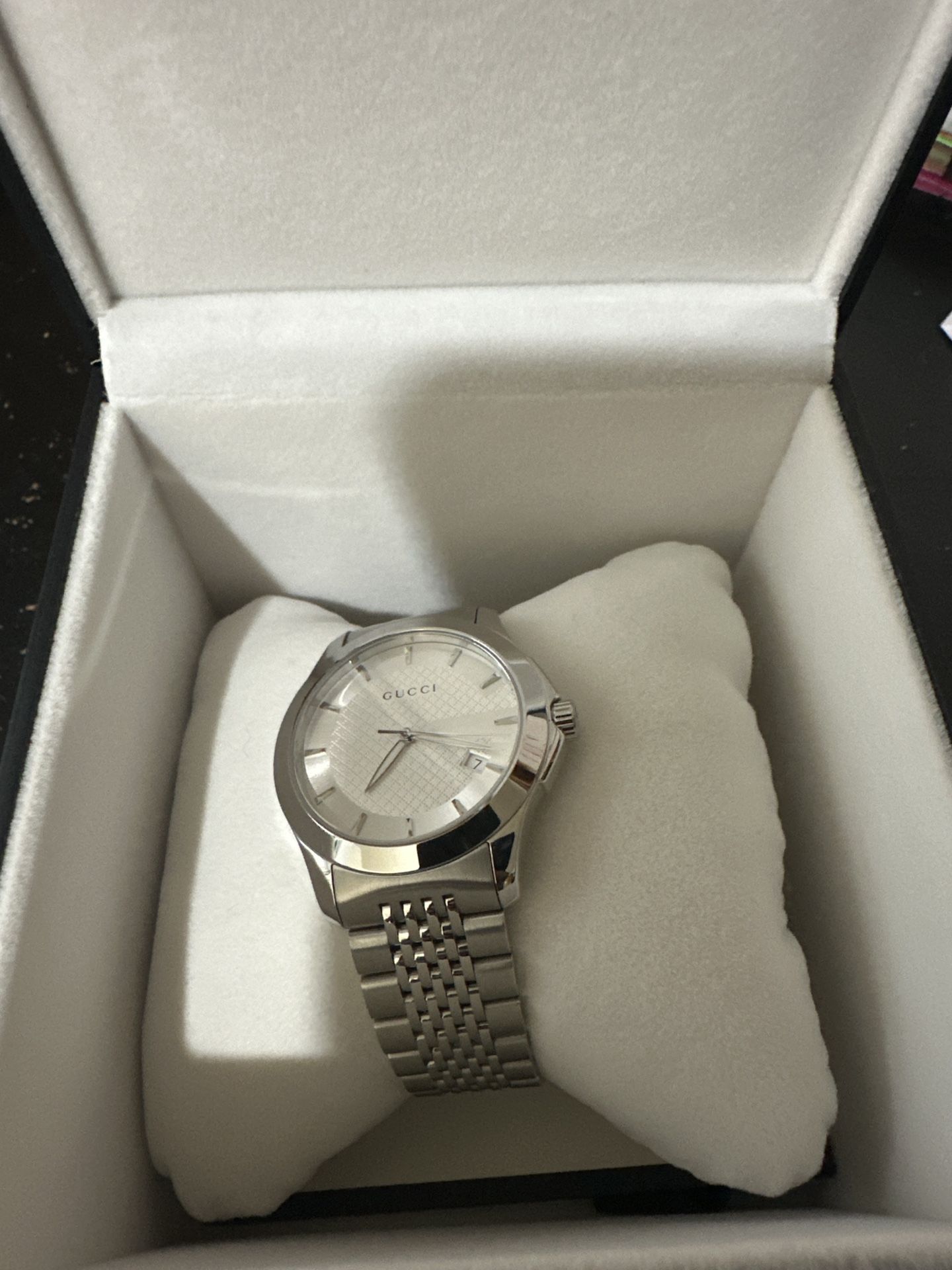 🕰️ Gucci Watch – YA126401 (Like New) 🕰️