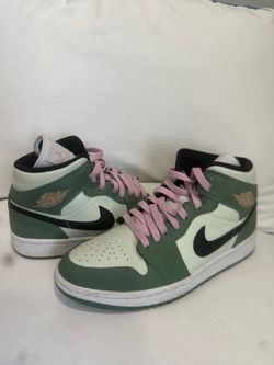 Jordan 1 Mid