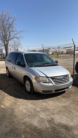 2007 Chrysler Town & Country