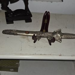 Antique Estate Scroll Left To See More Pictures Scroll Down To Description For Info And See 70 More Sculptures