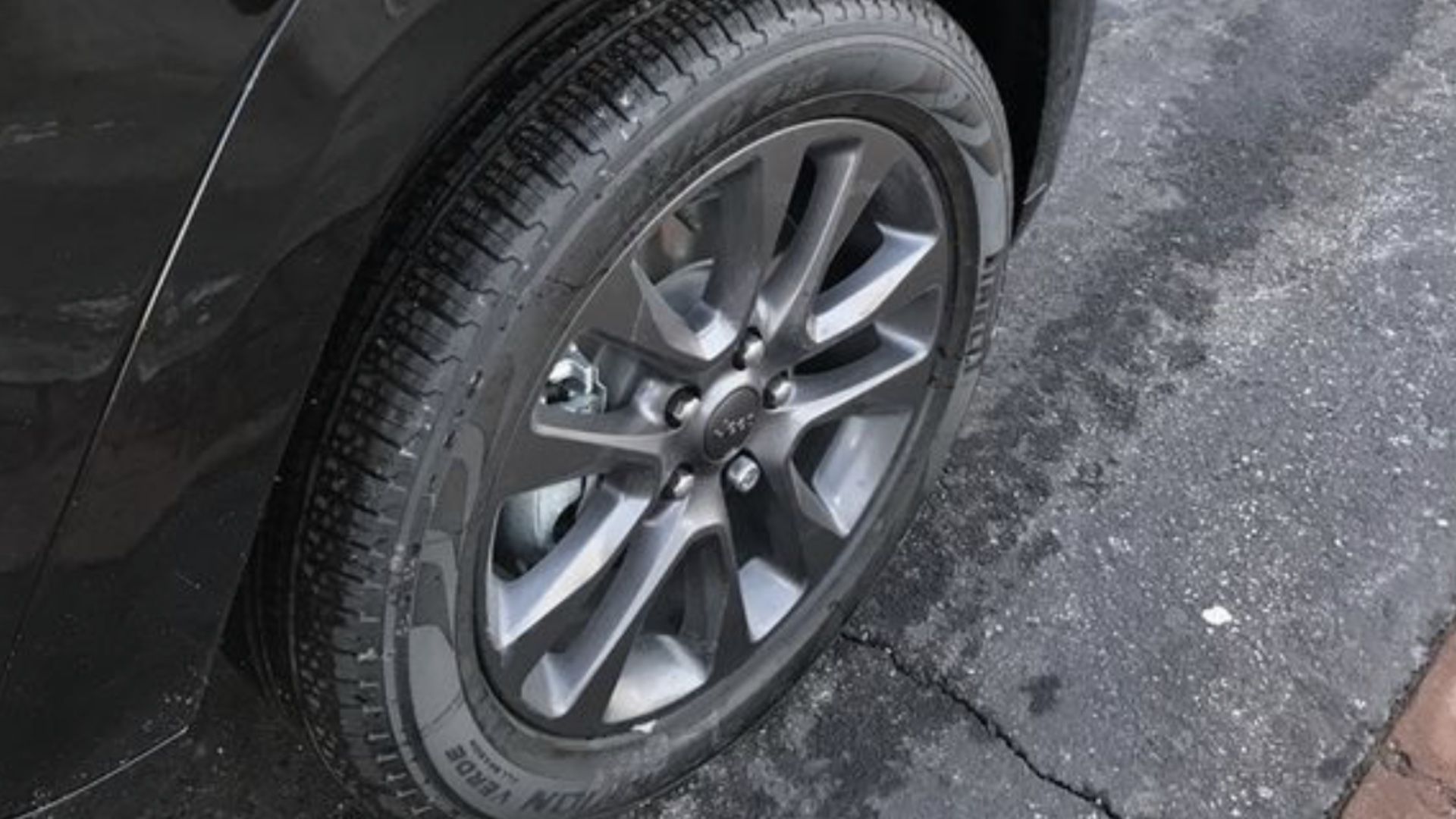 Jeep Grand Cherokee wheels and rims