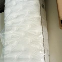12-in Twin Hybrid Plush Mattress