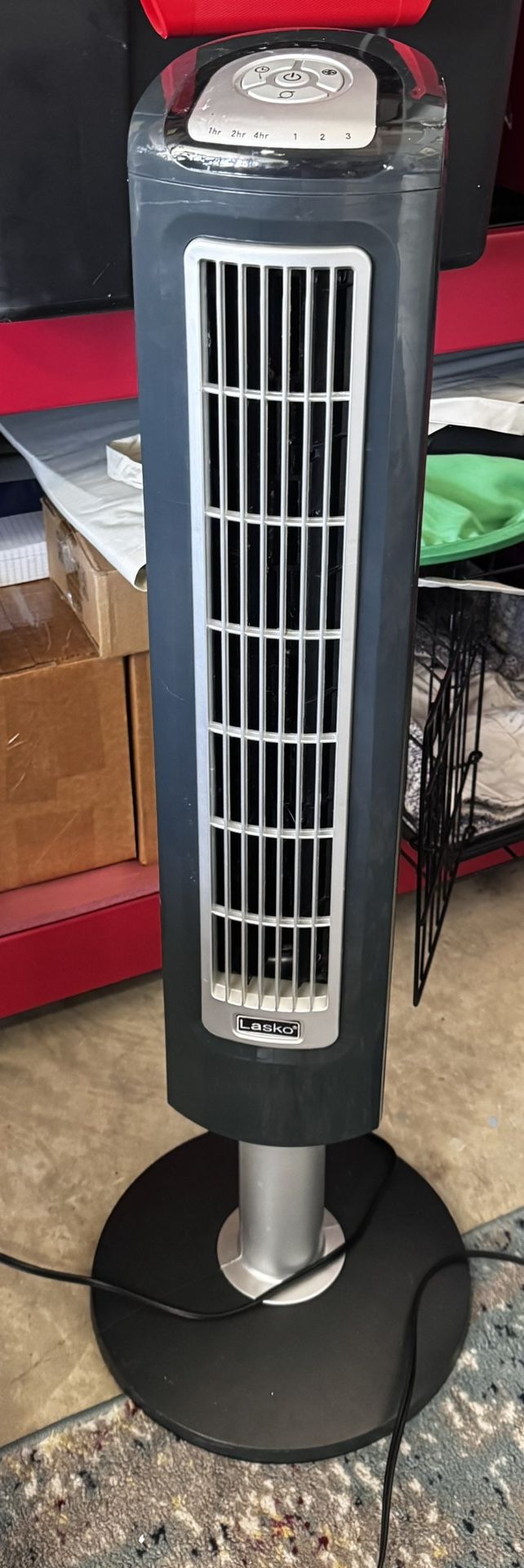 Lasko Oscillating Tower Fan Floor Fans for Bedroom, 42", Silver T429 SERIOUS PEOPLE ONLY PLEASE 🙏
