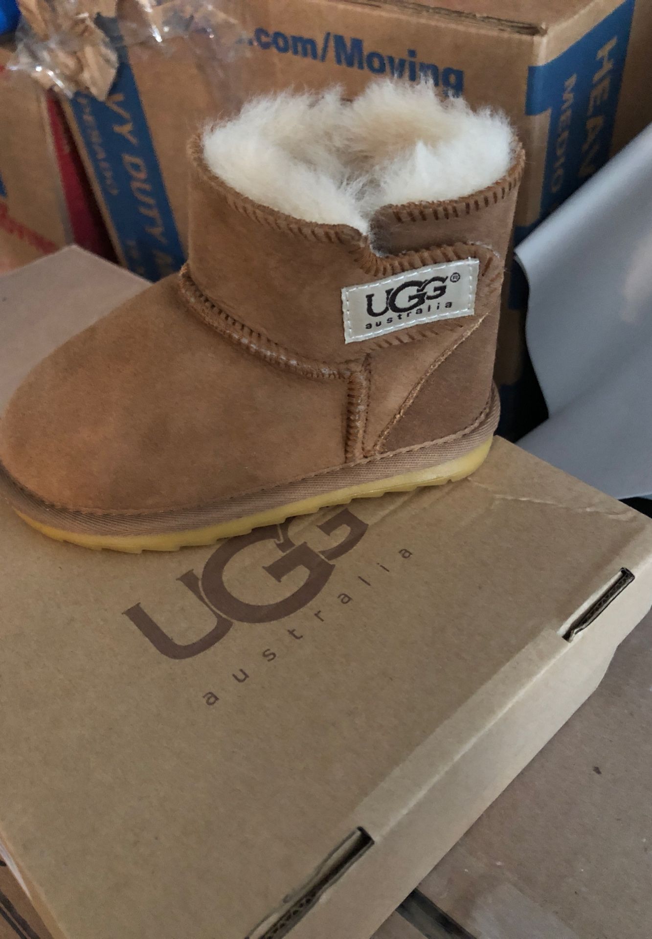 Ugg