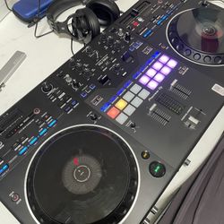 Pioneer Ddj Rev 5 Dj Controller