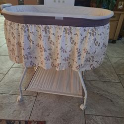 Bassinet 