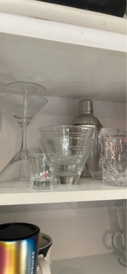 Mixed Glassware and Cocktail Shaker Set