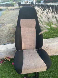 Freightliner seat