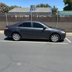 07 Toyota Camry XLE 