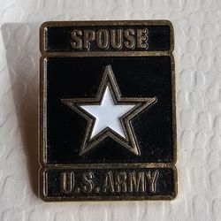 $10.00 - US ARMY SPOUSE PIN!  Collectible/Like New!