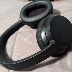 Audífonos Sony WH-CH720N 