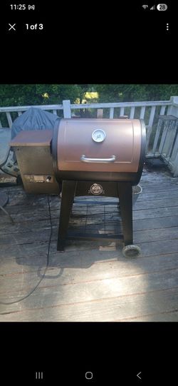 Pit Boss Lexington 500 sq. in. Wood Pellet Grill with Flame Broiler and Meat Prob
