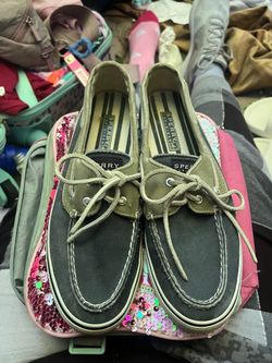 Sperry boat shoes