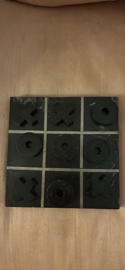 Marble tic tac toe