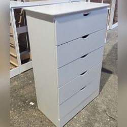 5 Drawer Dresser 