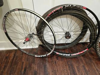 Bicycle wheel sets
