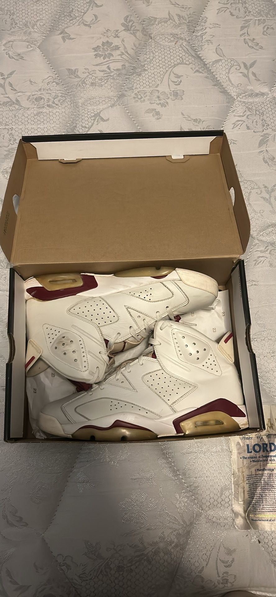 Jordan 6 Retro “Maroon” (2015)