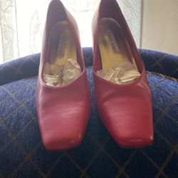 Pierre Dumas Red Heels Size 10