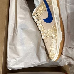 Nike Dunks Size 8 Bagel  Brand New  $150 OBO 