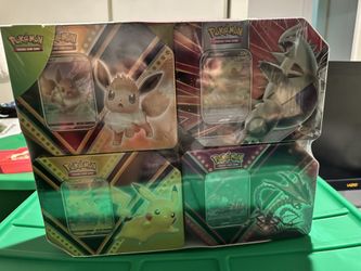 Pokémon TCG Costco 4 Pack Tin Set V powers and v Striker