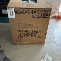 24 in. Stainless Steel Front Control Smart Built-In Tall Tub Dishwasher