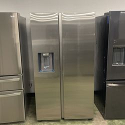 Samsung Side By Side Refrigerator Q3NQ
