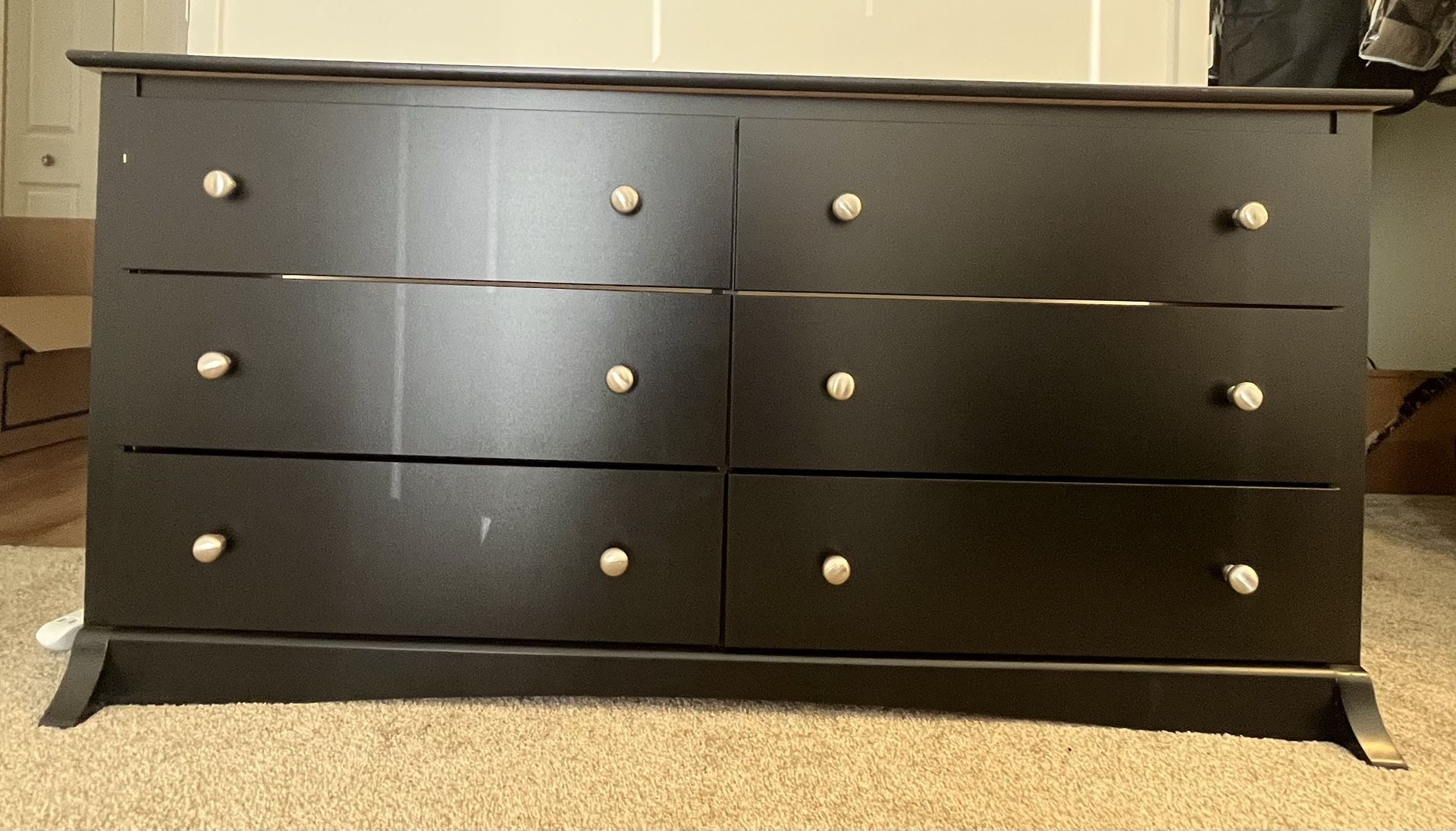 Dresser 6 Drawers