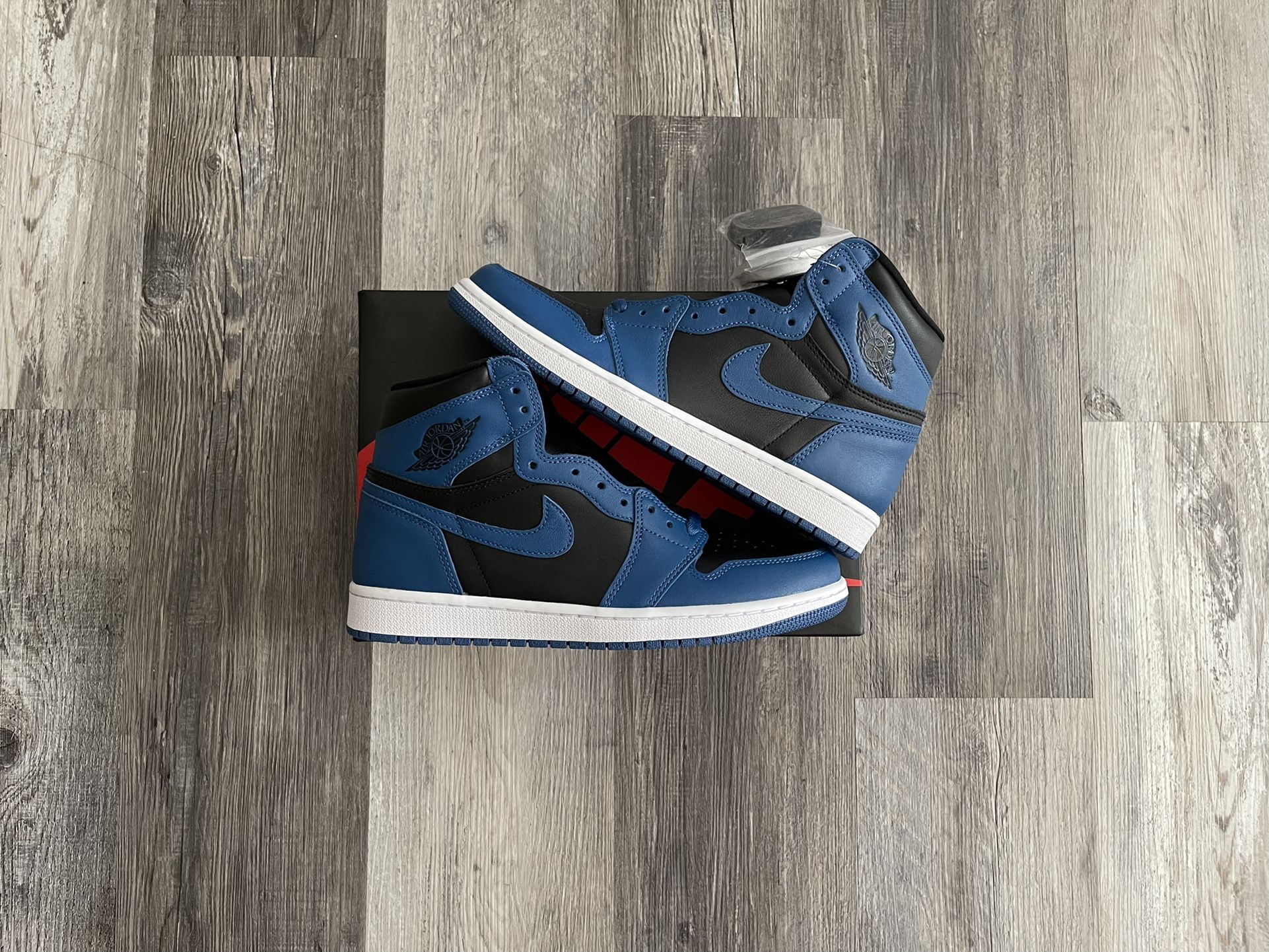 Jordan High “Dark Marina blue”