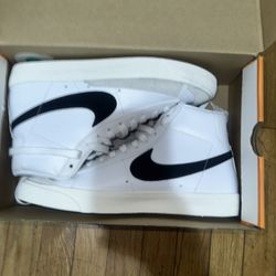 Nike Blazers 
