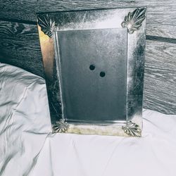Silver Toned 5x7 Picture Frame