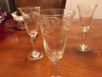 Vintage Etched Crystal Cordial/Liquor Gasses