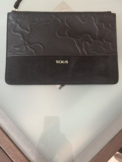Tous  Clutch 