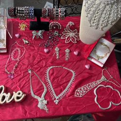 ✨ Valentine’s Day Gift Sale! ✨