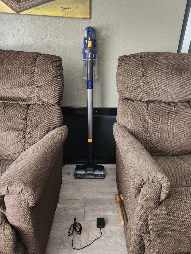 shark vacuum cleaner