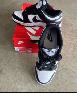 UNISEX WOMENS NIKE LOW DUNKS 7.5