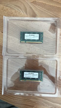 Infineon 256MB DDR 333 SO-DIMM RAM (x2)